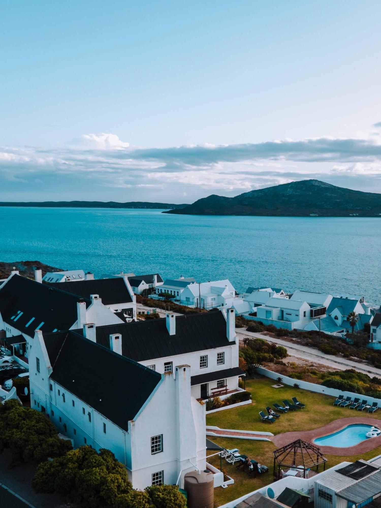 Adventure Pad'S By The Farmhouse Hotel Langebaan Exterior photo